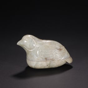 A beautiful Hetian jade carved jade bird box