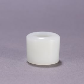 A piece of Qing Dynasty Hetian jade finger