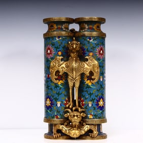 A Qing Dynasty cloisonné double vase flower arrangement