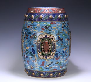 A piece of Qing Dynasty Qianlong year cloisonné Fushou pattern embroidered pier