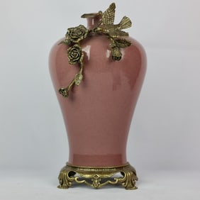 A jar bean red glaze inlaid with copper flower and bird plum bottle