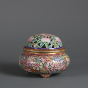 A gold background pastel kaleidoscope aromatherapy stove made in the Qianlong period of the Qing