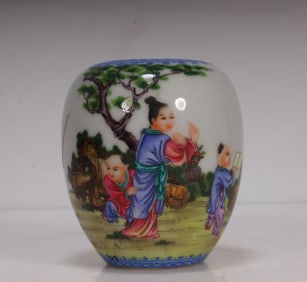 A Qing Dynasty blue material character story water bowl