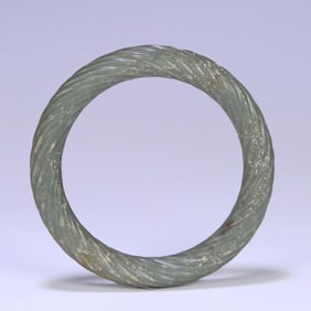 A Hetian jade rope pattern bracelet