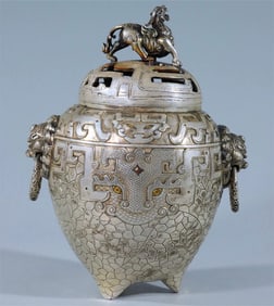 A fine sterling silver inlaid gold Zhang Jiasong gourmet meal pattern lion ear aroma burner