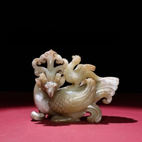 A jade carved phoenix bird from the Han Dynasty