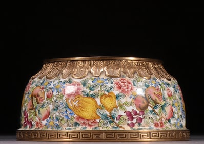 A piece of Qing Dynasty copper tire painting enamel flower and fruit pattern wash