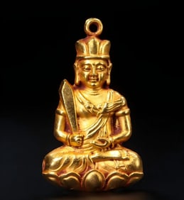 A golden Buddha of the Qing Dynasty
