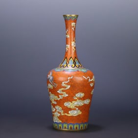A Qing Qianlong copper tired cloisonné enamel crane auspicious cloud pattern vase
