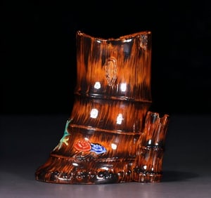 A piece of the Republic of ChinaPastel bamboo pen holder