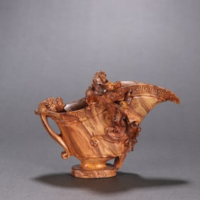 A piece of Hainan Huanghuali dragon cup
