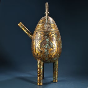 A treasure bronze pot with gold belt inscription
