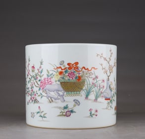 A Qing Qianlong pastel flower poetry pen holder
