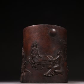 A piece of agarwood Panasonic chess pen holder