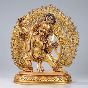 A fine bronze gilt statue of Dawei De Vajra