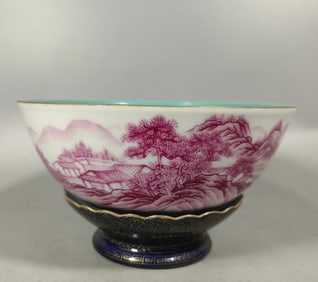 A carmine landscape turning bowl of the Qing Dynasty