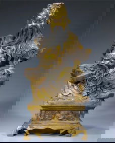 A bronze gilt statue of Guan Gong in the Qing Dynasty