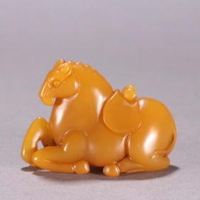 A Qing Dynasty Tian Huangshi lying horse