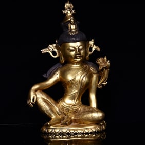 A bronze gilt Buddha statue of the Qing Dynasty