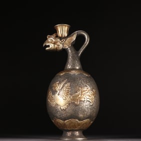 A pair of dragon and phoenix pattern wine jugs