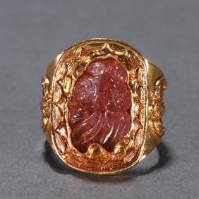 A Qing Dynasty silver-gilt tourmaline pattern ring
