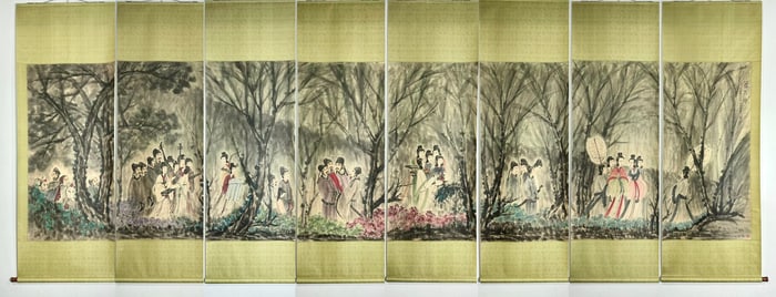 A picture of Fu Baoshi's "Beauty Walk" has eight consecutive screens