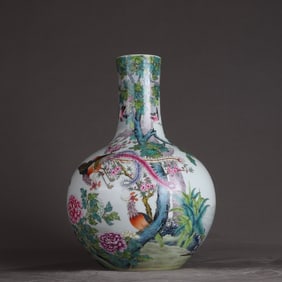 A Qing Yongzheng enamel flower and bird sky ball vase