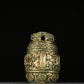 A Qing copper gilt dragon button chime