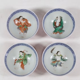 A set of Qing Yongzheng year rouge gouache four saints picture lying foot tea bowl