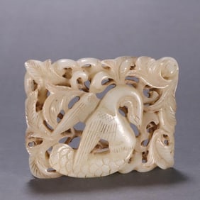A piece of Liao gold and Tian jade crane wearing lotus tiles