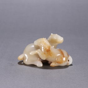 A carving of Hetian jade and two horses