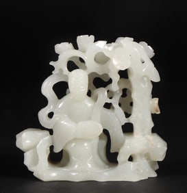 A Qing Dynasty Hetian jade carving figure ornament