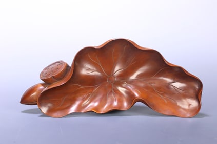 A piece of Qing Dynasty boxwood lotus leaf wash