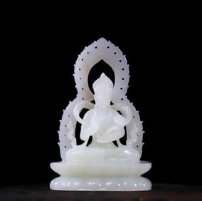 A Qing Dynasty Tian Yu Guanyin ornament
