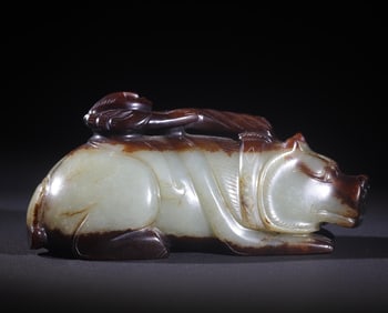 A jade pig ornament of the Qing Dynasty