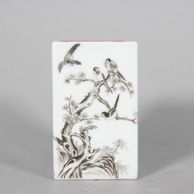 A Qing Qianlong ink color flower and bird square pen holder