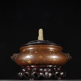 A copper tire gold double lion's ear aroma diffuser