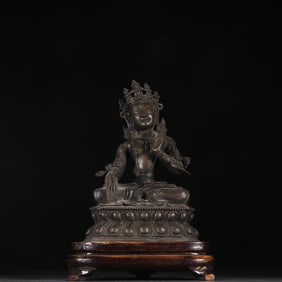 A bronze statue of Tara