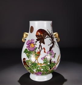 A Qing Yongzheng enamel colorful flower and bird gilt statue