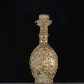 A bronze phoenix head pot