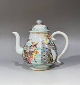 A pastel pot made in the Yongzheng era of the Qing Dynasty
