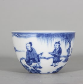 A pair of Qing Yongzheng blue and white Xi's love goose picture lying foot cup