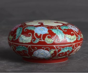 A Qing Yongzheng coral red flower clay box