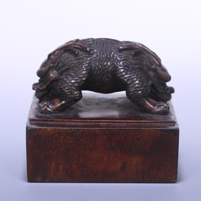 An old agarwood dragon button seal