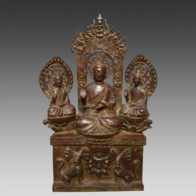 A bronze Buddha statue of the Northern Wei Dynasty (one Buddha and two disciples)