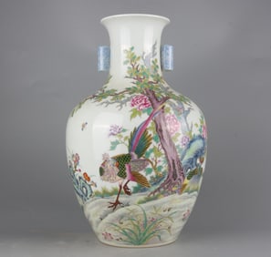A piece of Qing Qianlong enamel flower and bird poetry and literature