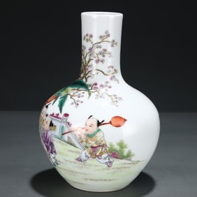 A pastel baby play picture made in the Qianlong period of the Qing Dynasty with gold painting