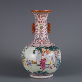 A pastel baby play courtyard amphora made in the Qing Jiaqing year