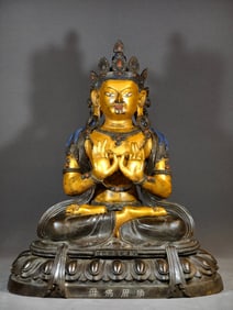 A sixth-grade Buddha tower Buddha Mother Bodhisattva