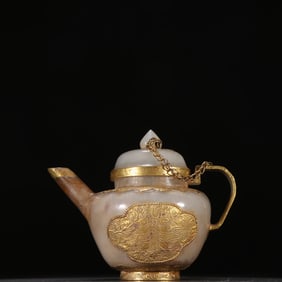 A Liao gold agate-clad gold mandarin duck pattern teapot